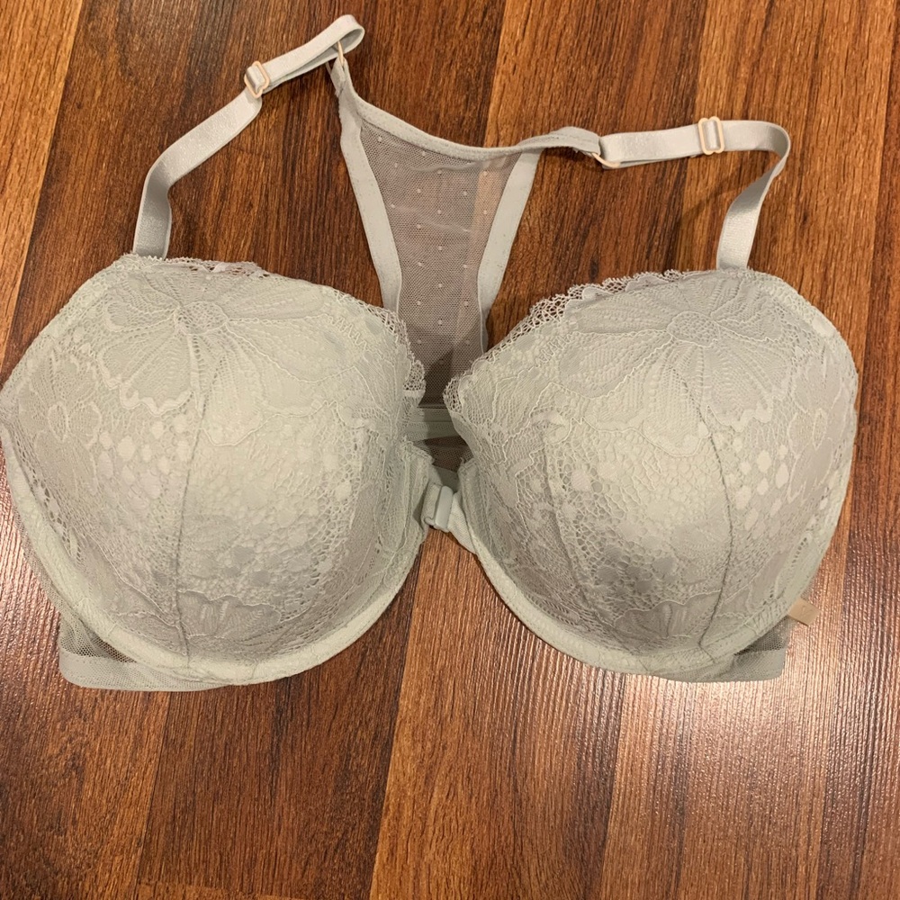 Victoria’s Secret Bra 36DDD
